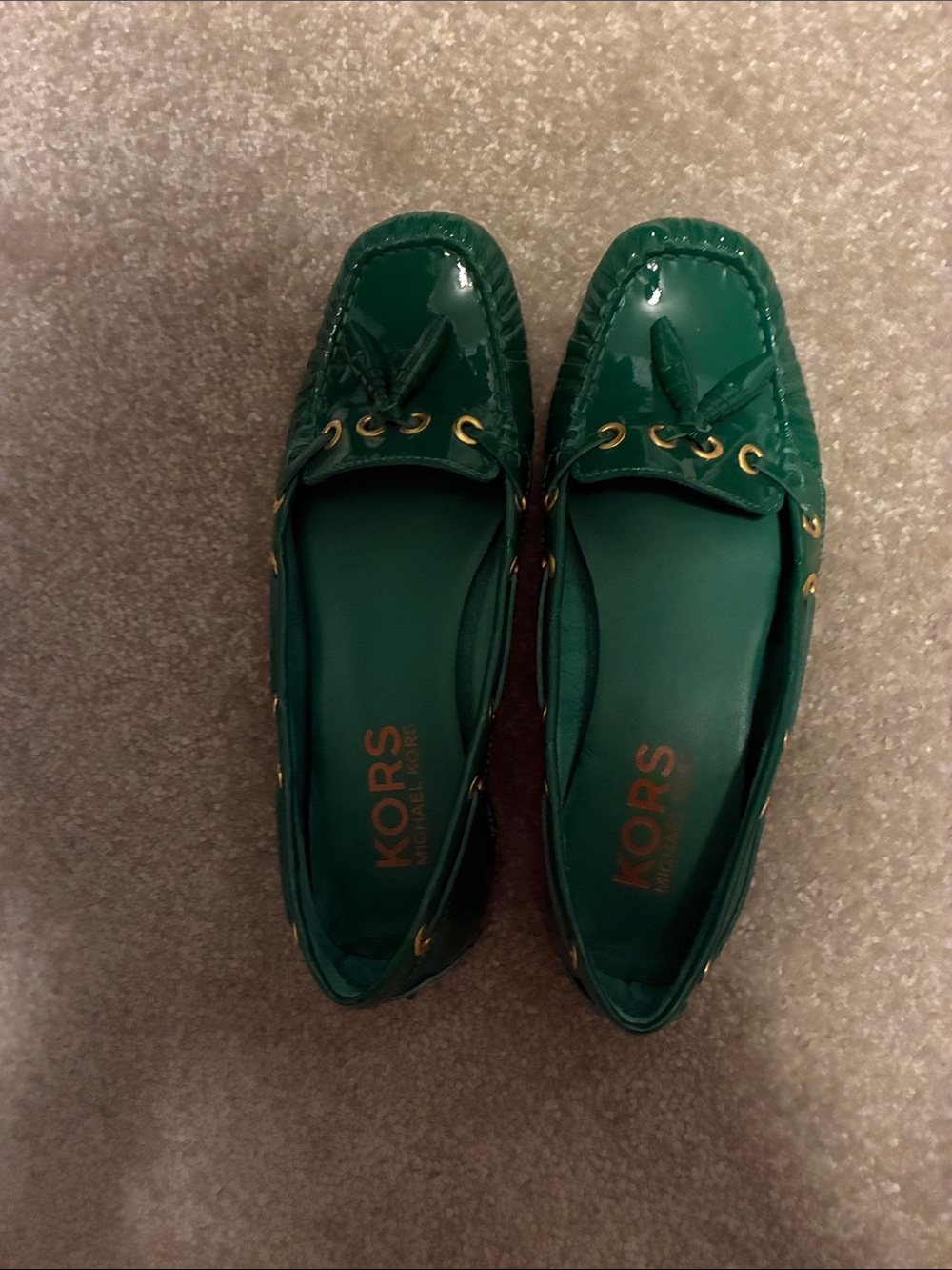 MICHAEL KORS GREEN LOAFERS. SIZE 6. THIS GREEN💚💚 NWOT - Picture 12 of 14